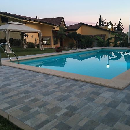 Le Gatte Bed and Breakfast Έμπολι Εξωτερικό φωτογραφία
