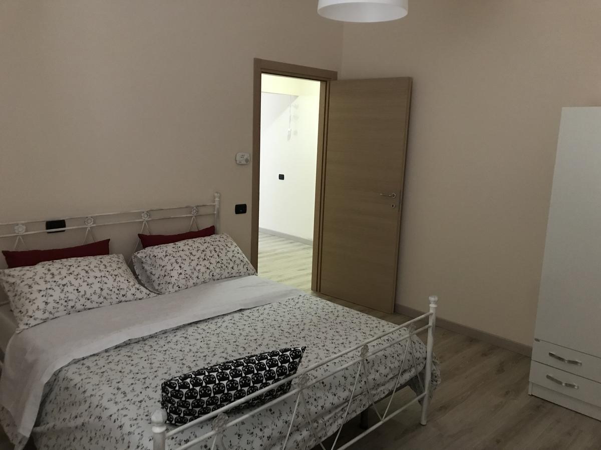 Le Gatte Bed and Breakfast Έμπολι Εξωτερικό φωτογραφία